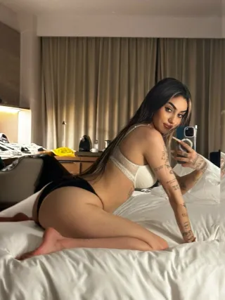 Onlyfans: champagneof
