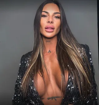 Onlyfans: albitacasillas