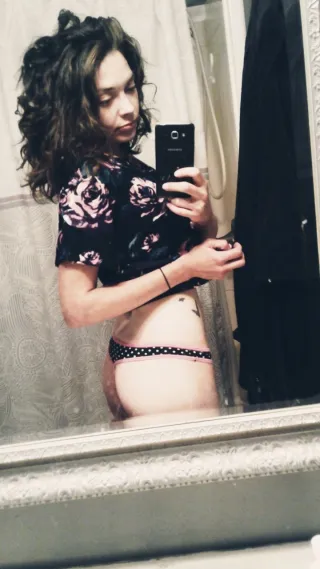 Onlyfans: aholeexperience