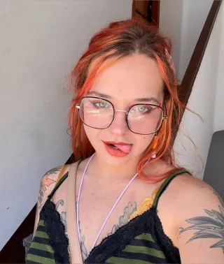 Onlyfans: xhuronax
